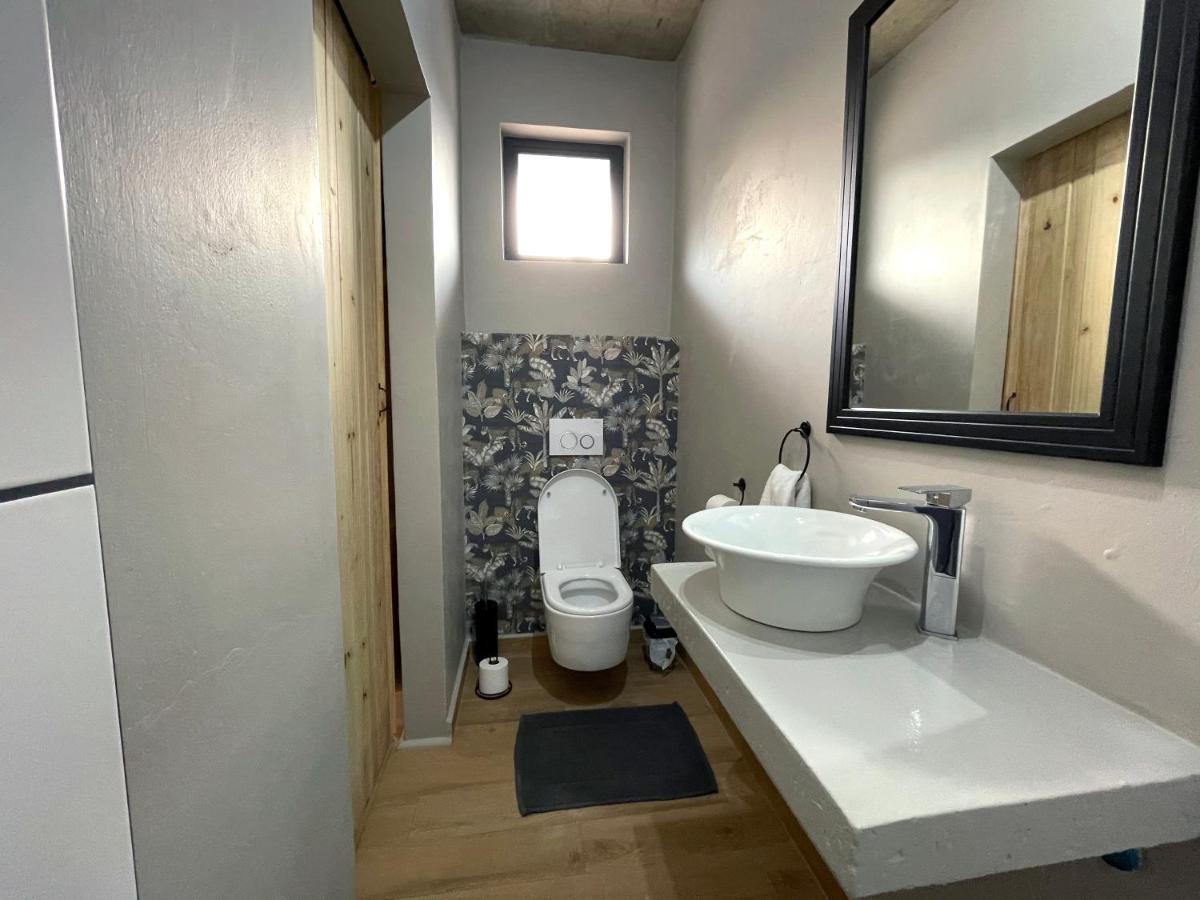 Le Bezz Guesthouse Ballito Bagian luar foto