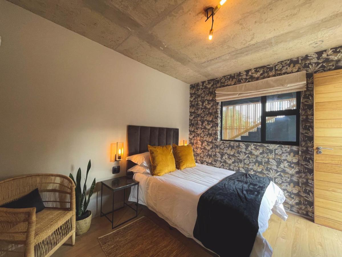 Le Bezz Guesthouse Ballito Bagian luar foto