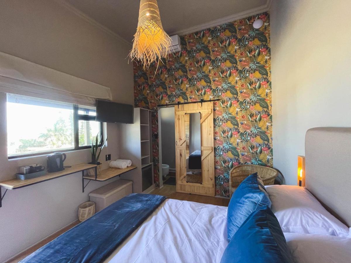 Le Bezz Guesthouse Ballito Bagian luar foto
