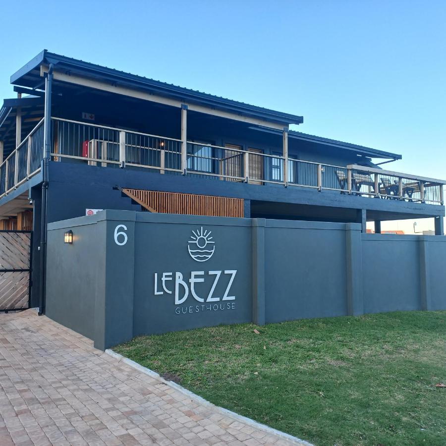 Le Bezz Guesthouse Ballito Bagian luar foto